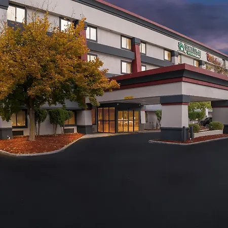 Red Roof Inn Flint-3