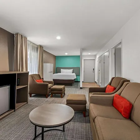 Comfort Inn Near Great Smoky Mountain National Park-3