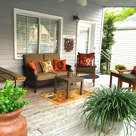 Comal Inn-2