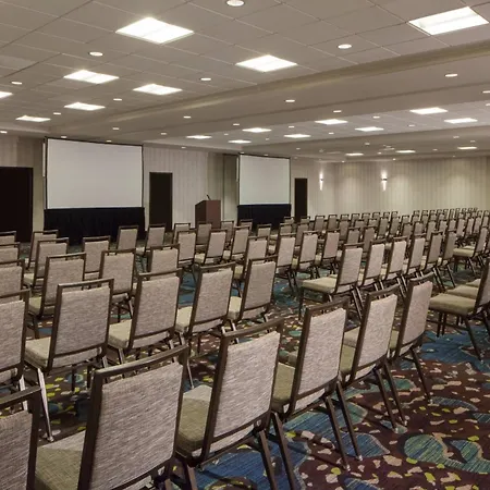 Dallas Marriott Suites Medical/Market Center-3
