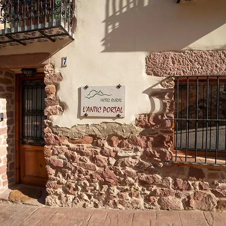 Hotel Rural L'Antic Portal-3
