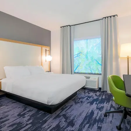 Fairfield By Marriott Inn & Suites Cape Coral North Fort Myers-3