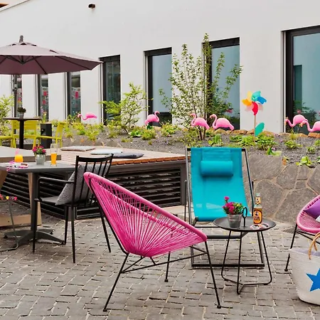 Moxy Frankfurt East-3