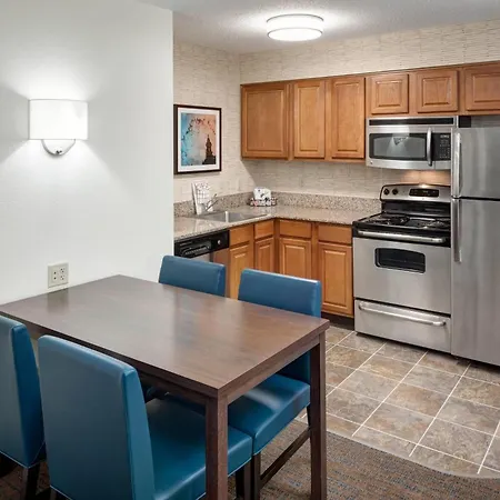 Residence Inn Kansas City Country Club Plaza-2