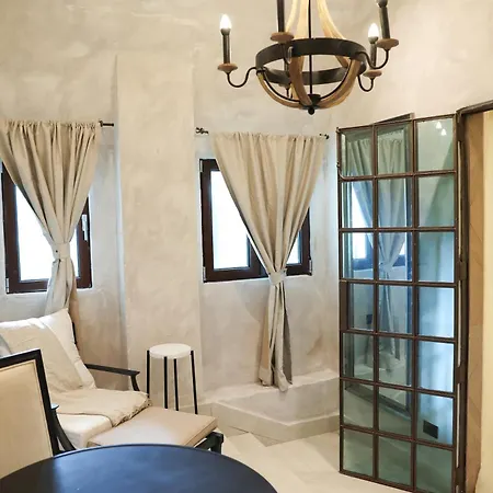 O:Live Boutique Hotel, A Small Luxury Hotel Of The World (Adults Only)-2