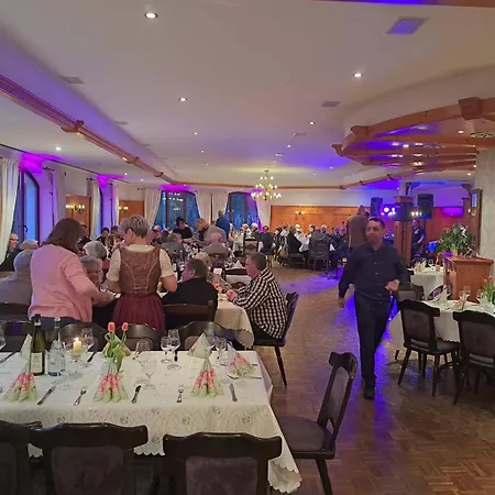 Hotel Wernerwald - Restaurant, Wellness, Events-2