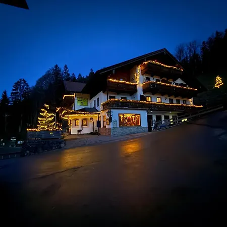 Gasthof Und Hotel Maria Gern-2