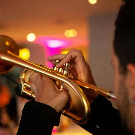 Renaissance Hamburg Hotel-2