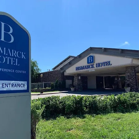 Bismarck Hotel And Conference Center-3