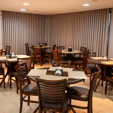 London Hotel Londrina-3