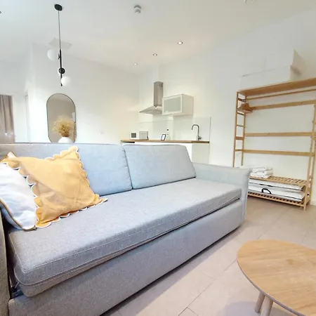 Blanq Marina Suites-3