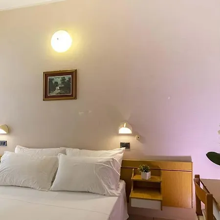 Hotel Oasi Del Mare-2