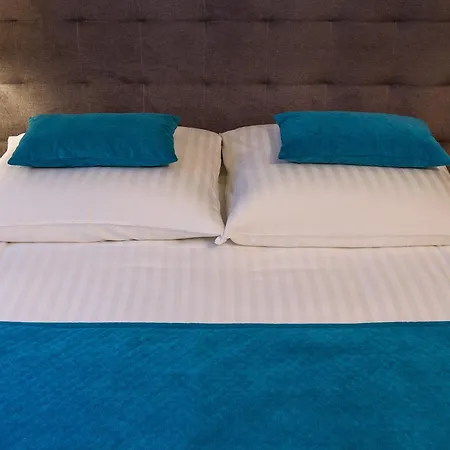 Tulip Hotels - Wroclaw Patio-3