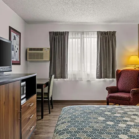 Fairbridge Inn Express Billings Airport-3