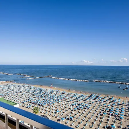 Hotel Caravelle-3