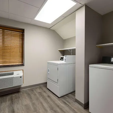 Americinn By Wyndham Lincoln South-2