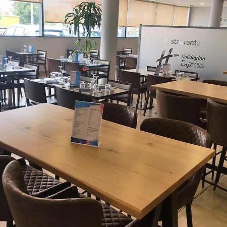 Holiday Inn Express Campo de Gibraltar-Barrios, an IHG Hotel-3
