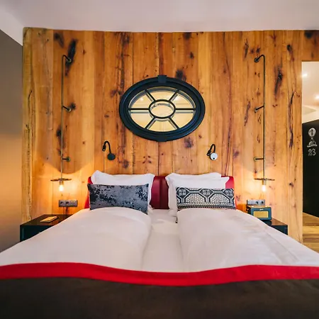 PEST-BUDA Design Hotel-3