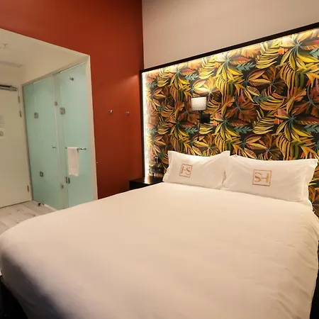Hotel Sky-2