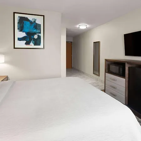 Wingate By Wyndham Marion-2