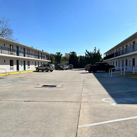 All-Suite Motel-3