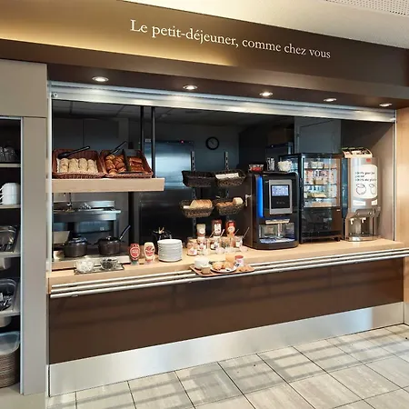 B&B HOTEL Noisy-le-Grand-2