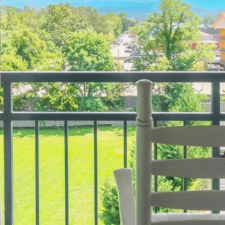 Arbors At Island Landing Hotel & Suites-3