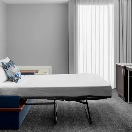Courtyard By Marriott San Jose Airport-3