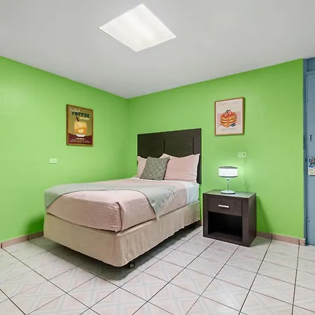 Borinquen Beach Inn-2