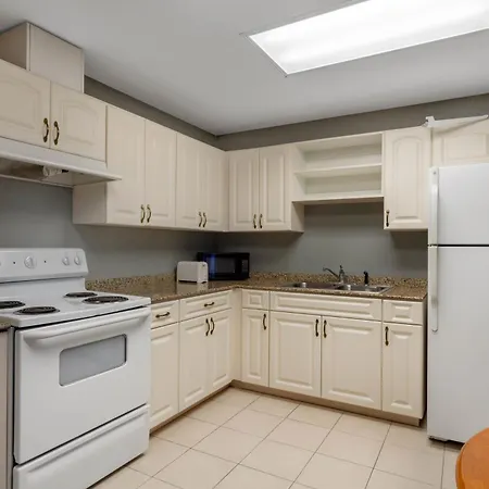 La Quinta By Wyndham St. Petersburg Northeast *Newly Renovated-2