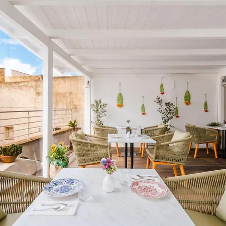 Corte Patitari - by Patitari Suites-2