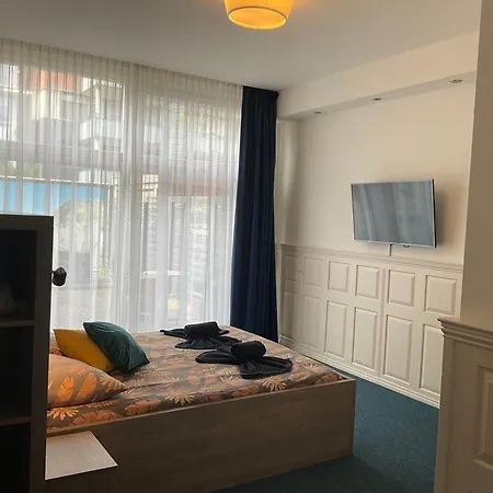 Hotel Poseidon-2