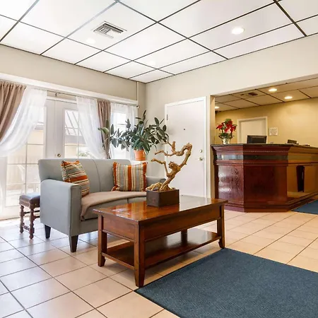 Auburn House Hotel-2