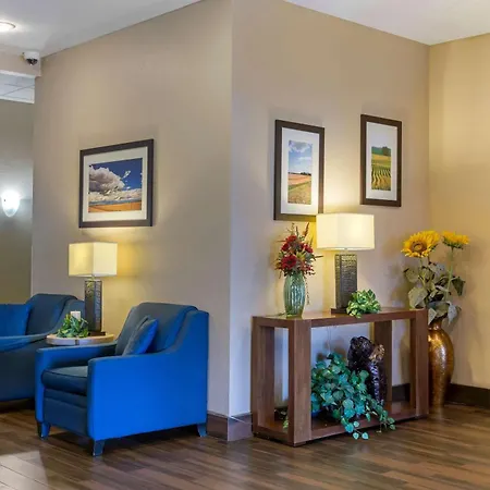 Comfort Inn & Suites Pittsburg Ks-2