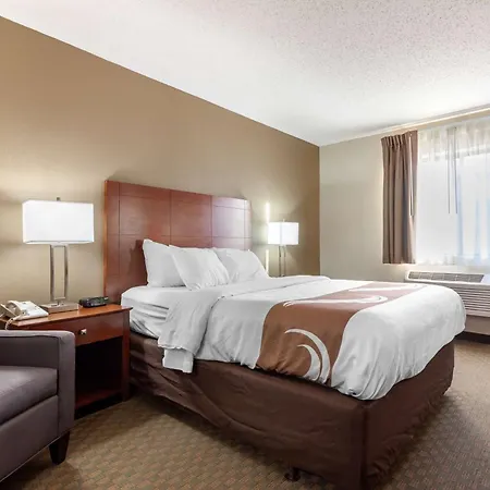 Quality Inn Hays I-70-2