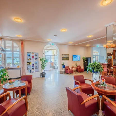 Strandhotel Löchnerhaus-2