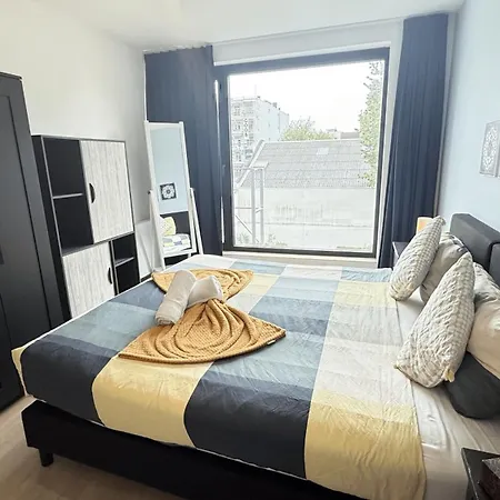 Oneluxstay Near Diamond District-2