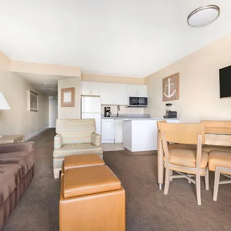 Hilton Vacation Club Riviera Beach & Shores-3