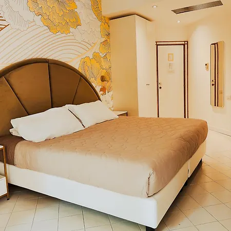 Hotel President - Vintage Hotel in centro-3
