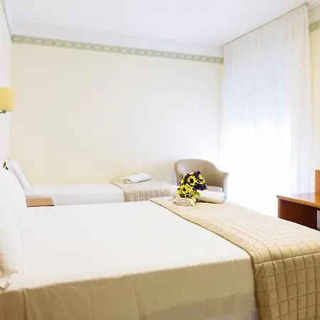 Hotel Leon - Ristorante Al Cavallino Rosso-2