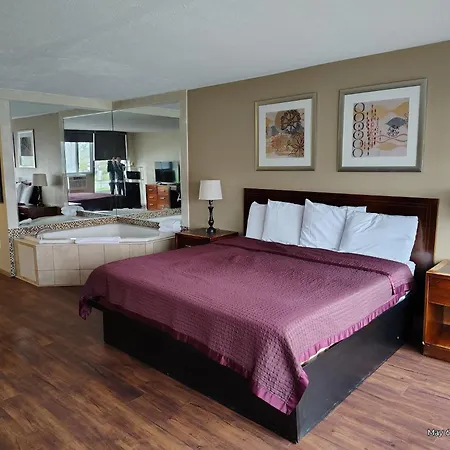 Allen Park Motor Lodge-3