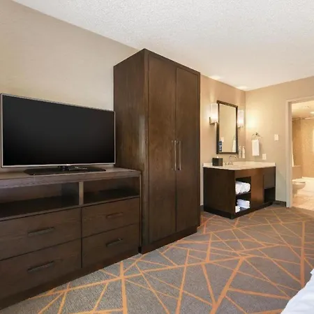Embassy Suites By Hilton Denver Tech Center North-2