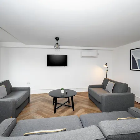Staycity Aparthotels Liverpool City Centre-2