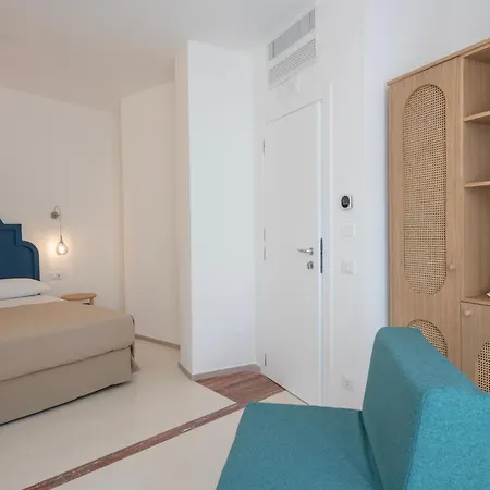 Hotel Albània-2