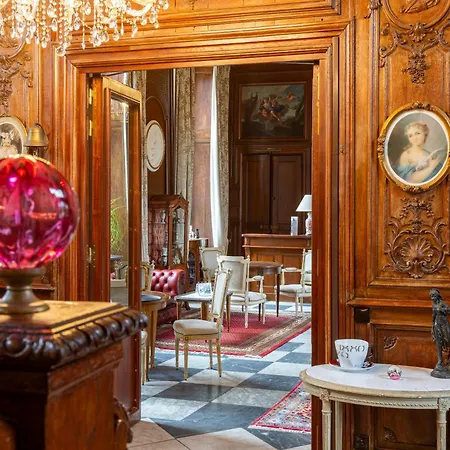 Château Hôtel Du Colombier-3