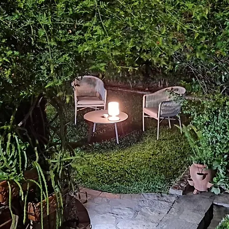 Nonna Pina Traditional & Elegant B&B-3