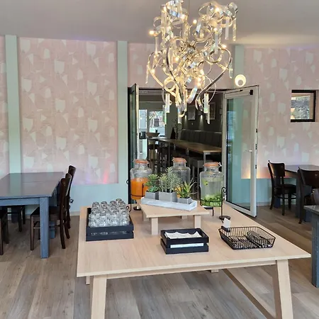 Garner Hotel Oberhausen By Ihg-3