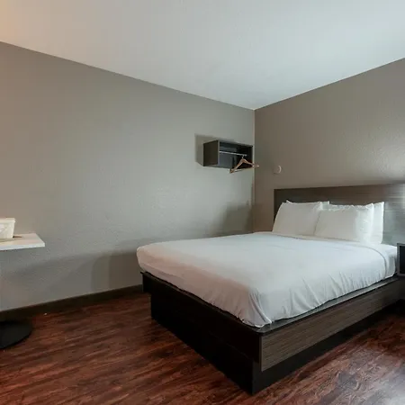 Studio 6 Limon, Co I 70-2
