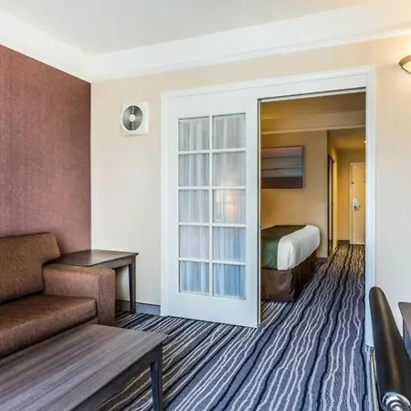 Ramada Suites By Wyndham San Diego Hotel Circle Area-2
