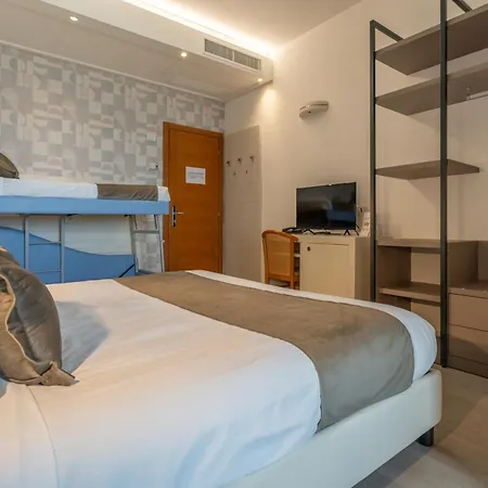 Club Hotel - Fronte Mare con Depandance adiacente-3